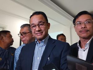 Penjelasan Lengkap Anies soal Baju Batik Pelanggaran Dicuit NUgarislucu