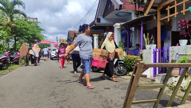 dapur umum untuk korban banjir banyuwangi