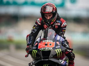 Quartararo Gagal Pertahankan Titel, Rossi Kritik Yamaha