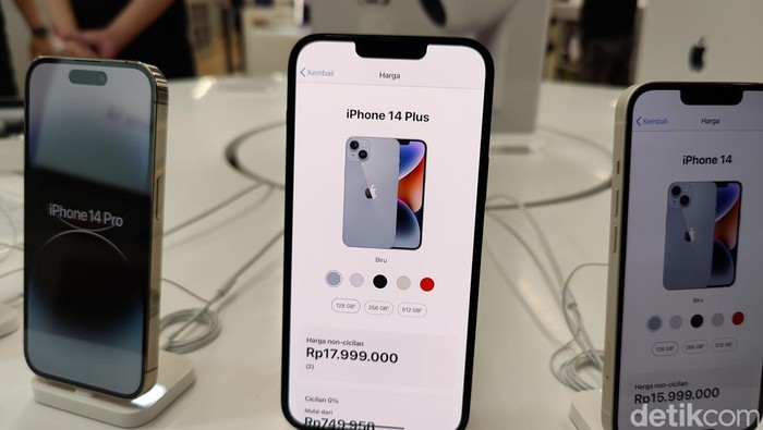 iPhone 14