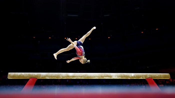 LIVERPOOL, ENGLAND - NOVEMBER 03: Jade Carey of United States competes on the Balance Beam during Womens All-Around Final on day six of the 2022 Gymnastics World Championships at M&S Bank Arena on November 03, 2022 in Liverpool, England. (Photo by Naomi Baker/Getty Images)