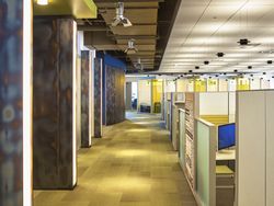 Mengintip Markas Besar Netflix yang Asyik