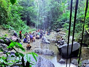Gunung Sanggabuana, Ular Naga dan Perjuangan Adipati Singaperbangsa