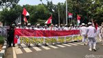 Penampakan Massa 411 Long March dari Istiqlal ke Patung Kuda