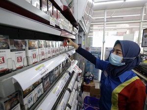 Tarif Cukai Tak Naik Tahun Depan, Pabrik Rokok Girang