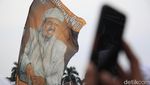 Momen Dua Menantu Habib Rizieq Orasi di Aksi 411
