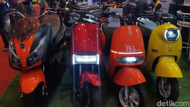 Motor listrik murah di IMOS 2022