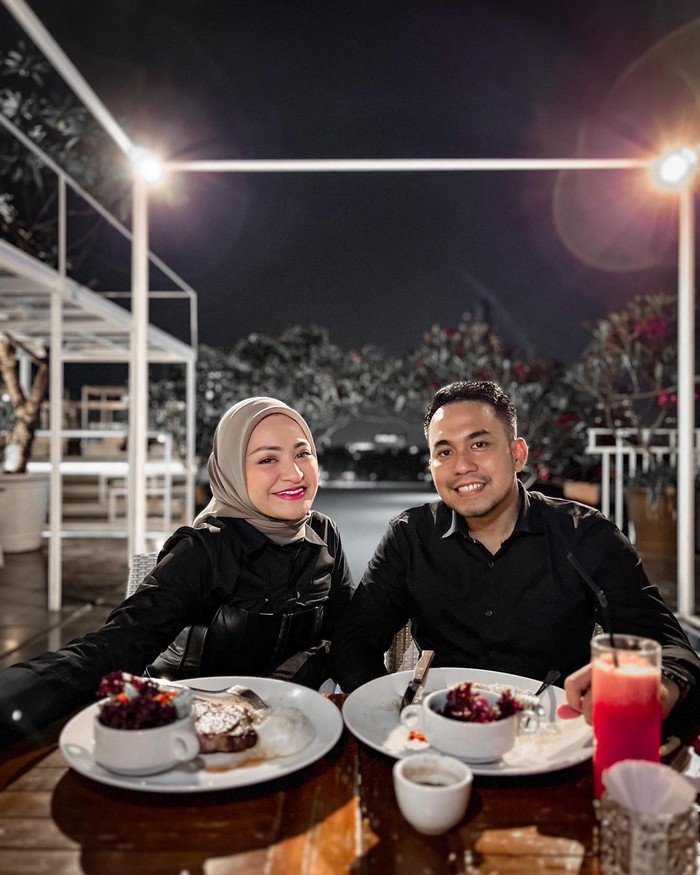 Nathalie Holscher dan Faris Utama Nathalie Holscher dan Faris Utama