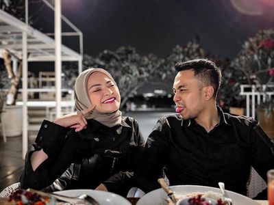 CLBK, Nathalie Holscher Makan Beefsteak Bareng Fariz Utama