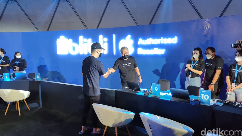 Peluncuran iPhone 14 di Blibli Midnight Lounge