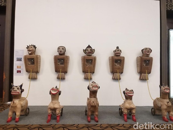 Pembukaan Art Moments Jakarta 2022