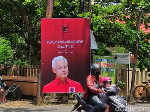 FX Rudy Sebut Baliho Ganjar Nurut Tunjukkan Ganjar Loyal-Tak Perlu Dicopot
