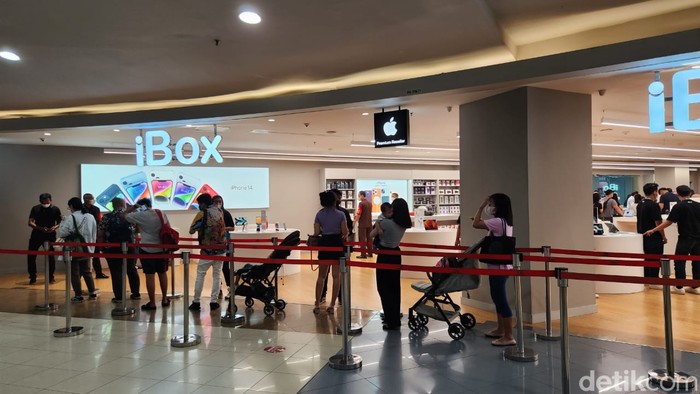 Penjualan iPhone 14 di Indonesia
