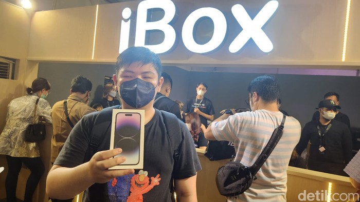 Penjualan Perdana iPhone 14