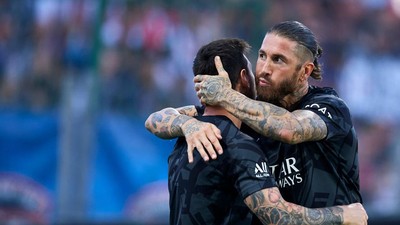 Ramos dan Messi: Dulu Sikut-sikutan, Sekarang Berpelukan