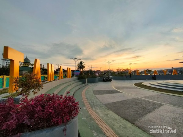 Taman Kelayan