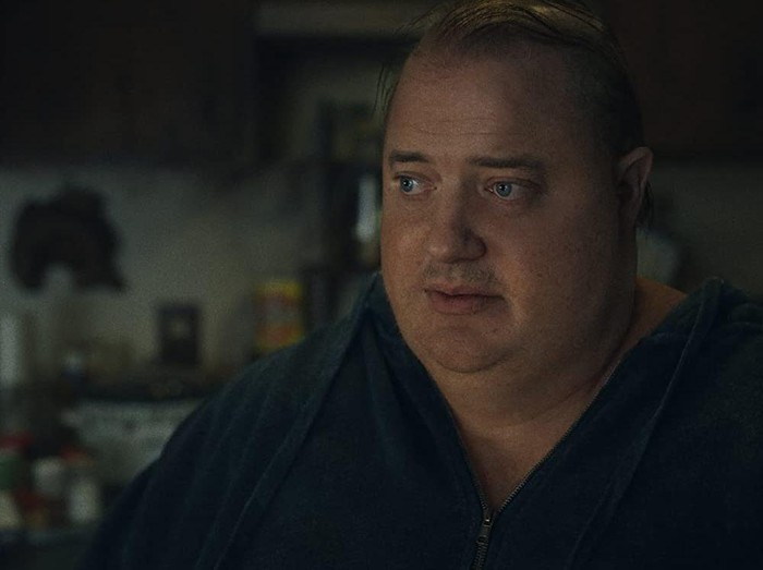 Brendan Fraser di The Whale (2022).