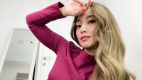 Potret manis Valerie Dewi yang sudah berkeluarga. (Foto: dok Instagram)