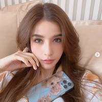 Aktris Thailand, Vill Wannarot selamat dari tragedi Itaewon tanpa cedera. Dia melihat langsung bagaimana lebih dari 100 ribu orang berdesakan saat pesta perayaan Halloween pada Sabtu (29/10/2022). Foto: dok. Instagram @villwannarot