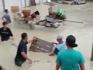 Ratusan Warga Terdampak Banjir Bojonegoro, Hewan Ternak-Perabotan Hilang