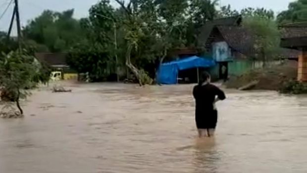banjir di bojonegoro terjang beberapa desa