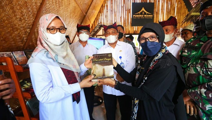 Bupati Banyuwangi Ipuk Fiestiandani