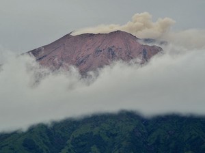 Gempa Tremor Gunung Kerinci Meningkat, Warga Diminta Waspada
