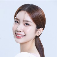Tak sedikit netizen beranggapan banyak dari 30 finalis yang parasnya mirip manusia virtual. Ini potret wajah Kim Minji, salah satu finalis. Foto: Instagram/Miss Korea Official