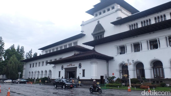 Gedung Sate, Kota Bandung