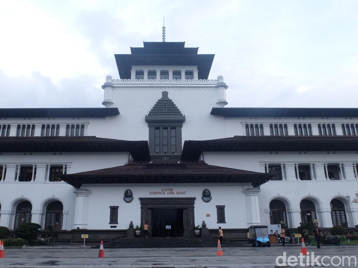 Gedung Sate, Kota Bandung