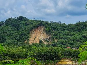 Tak Ada Cinta Terlarang Sangkuriang di Tangkuban Parahu Sukabumi