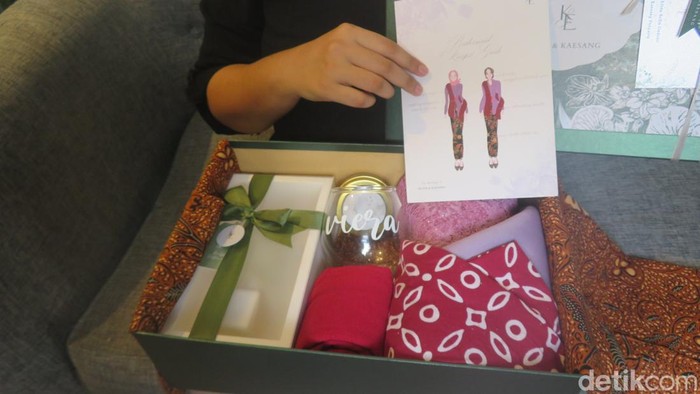 Hampers bridesmaid pesanan Erina Gudono, calon istri Kaesang Pangarep, Sabtu (5/11/2022).