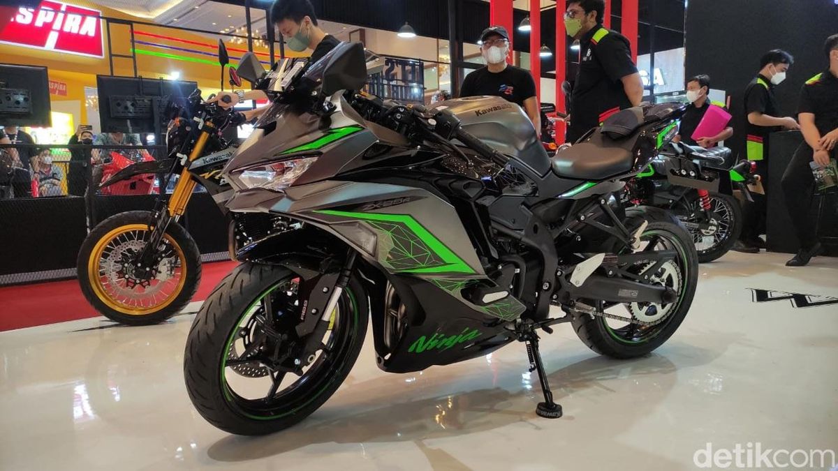 Kawasaki shop zx25r cicilan