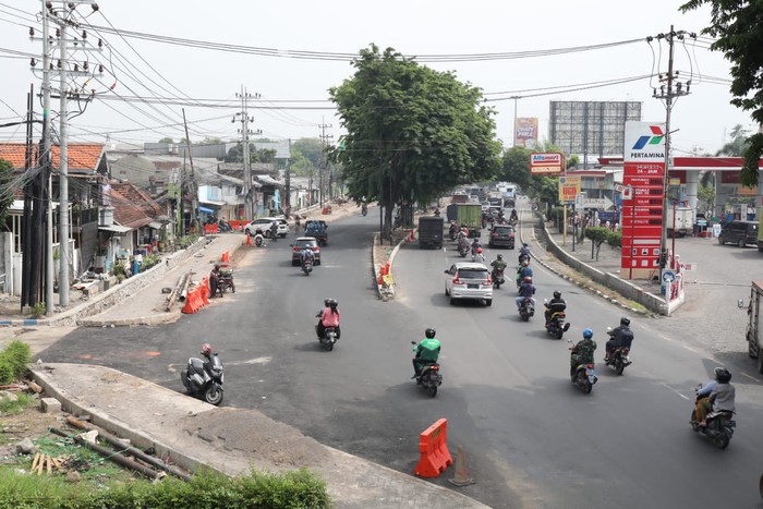 Pelebaran Jalan