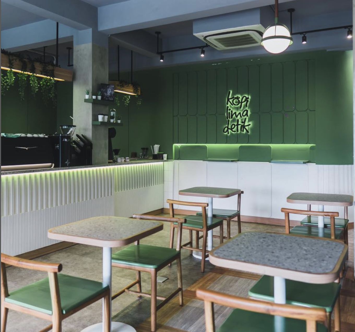 Rekomendasi 5 Kafe Dekat SMP 115 Tebet Buat Tempat Nongkrong Seru