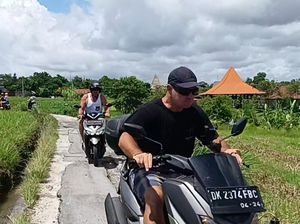 Shortcut Canggu Macet, Turis-Warlok Pilih Jalur Pematang Sawah