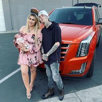 Sayangnya seminggu setelah anak mereka lahir, Melanie dan Aaron putus. Aaron bahkan menyebutnya pembohong di Twitter.Foto: Instagram