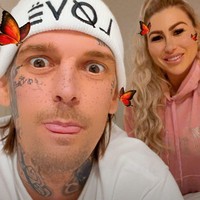 Hubungan Aaron Carter dan Melanie Martin bisa dibilang cukup rumit. Selama lebih dari dua tahun berpacaran, mereka kerap kali putus sambung. Foto: Instagram