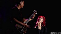 Joyland Festival 2022 membuka perhelatan musik setelah sempat terhenti lantaran pandemi. Festival musik tersebut digelar pada tanggal 4-6 November di Soft Ball Gelora Bung Karno. (Pradita Utama/detikcom)