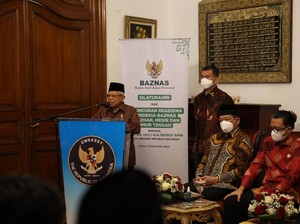 BAZNAS Beri Beasiswa untuk 300 Mahasiswa Indonesia di Al-Azhar Kairo