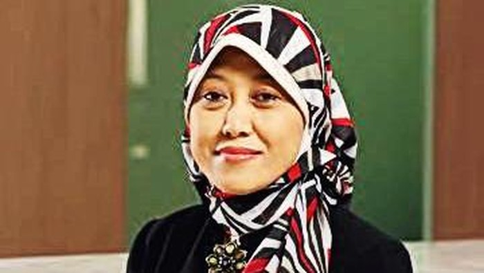 Deny Hendrawati, Dirut Bank Panin Dubai Syariah (2011 – 2017)
