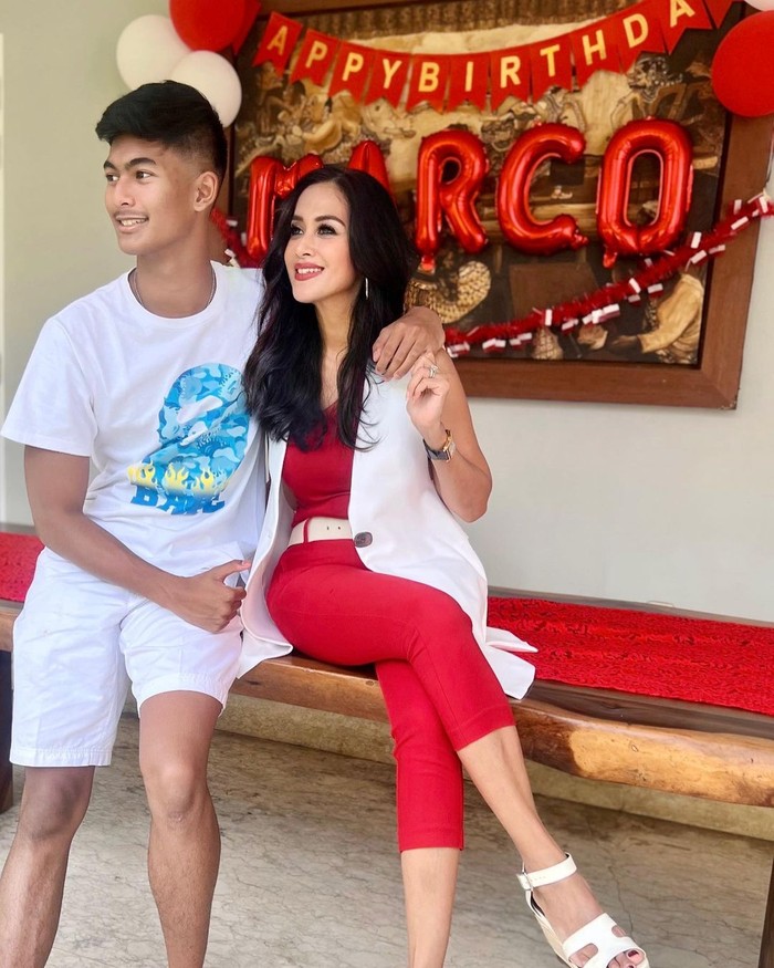 diah permatasari diah permatasari