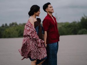 Potret Mesra Erina Gudono Peluk Mas Kaesang yang Merem
