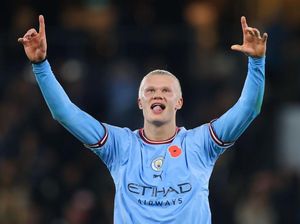 Haaland Harus Punya Variasi Penalti!