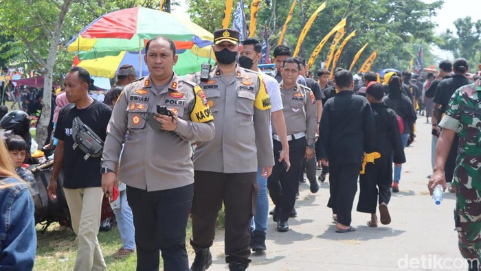 Kapolres Ngawi AKBP Dwiasi W
