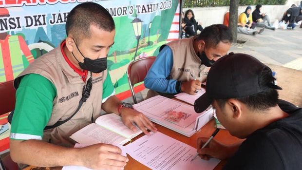 DKI Pantau pembuang sampah sembangan menggunakan drone