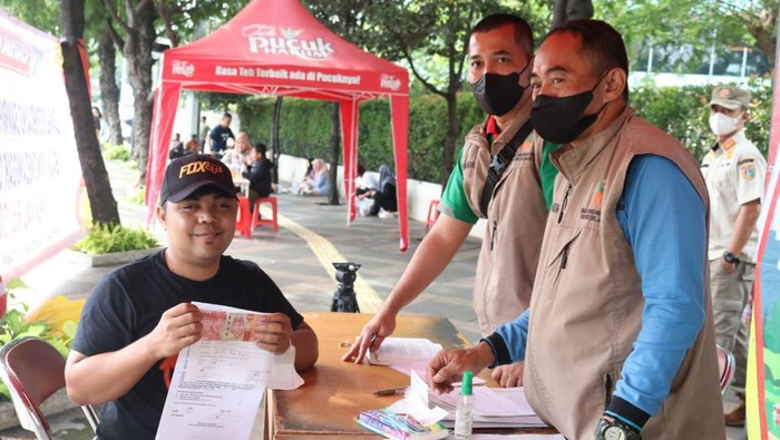 DKI Pantau pembuang sampah sembangan menggunakan drone