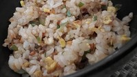 Santapan teppanyaki diselingi dengan chahan alias nasi goreng dengan campuran jamur dan telur. Renyah gurih rasanya. Foto: Detikfood
