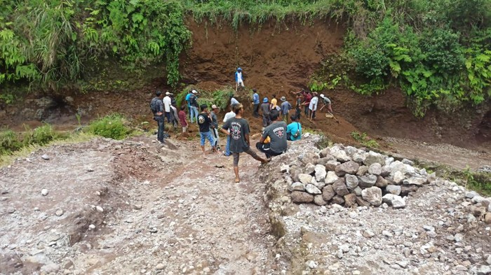 Lokasi pasutri tertimbun longsor di Bogor