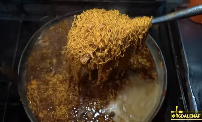 Mie Nyemek Favorit Kahiyang Ayu